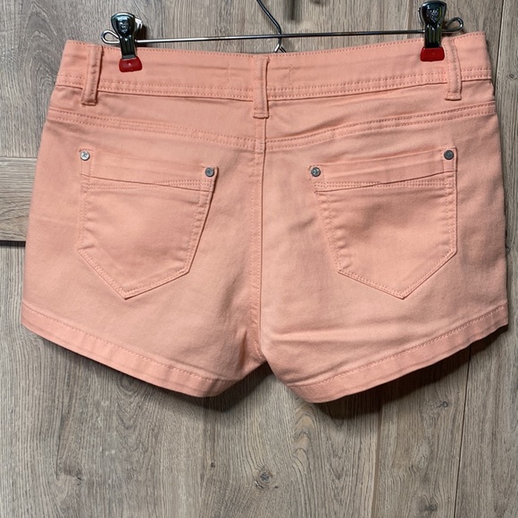 ROX Denim Stretch 2.5 INCH SHORT sz9 Bright Coral 🪸 Peach very Stretch blend - Picture 7 of 13